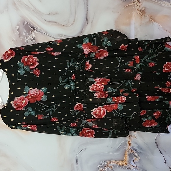 Torrid Women's Size 2 Bust 50 Mini Blouson Sleeve Skater Dress Black Floral :) - Picture 7 of 11